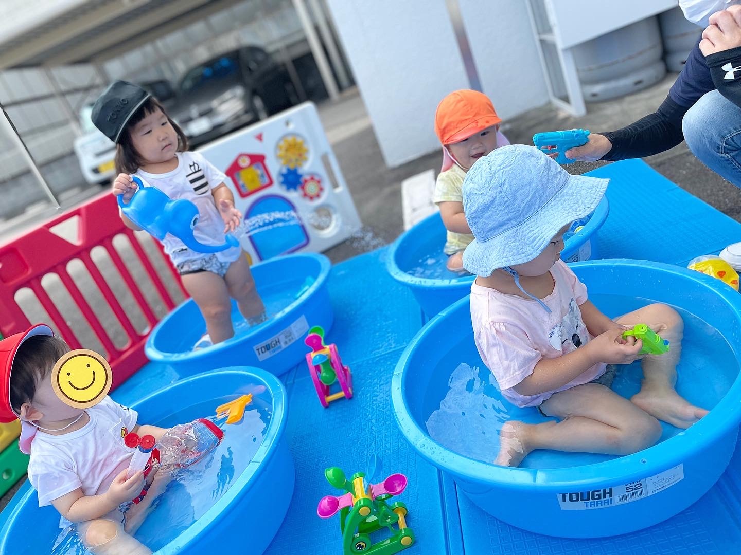 5E5DA4DB-7736-42F2-94D2-4A453B0DBEA0