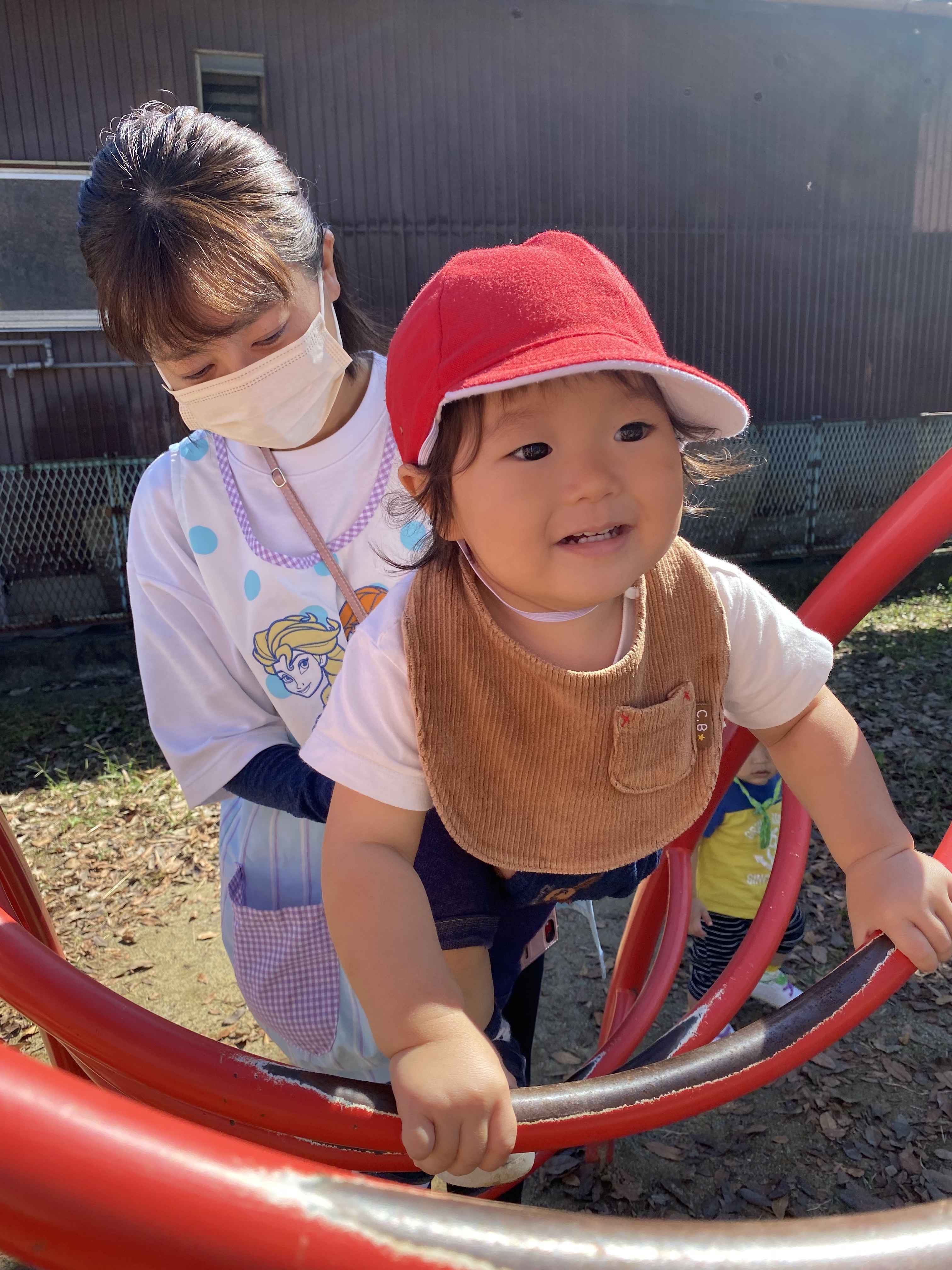 C4AEC811-EF37-4BA0-986F-676A7D6DDCCE